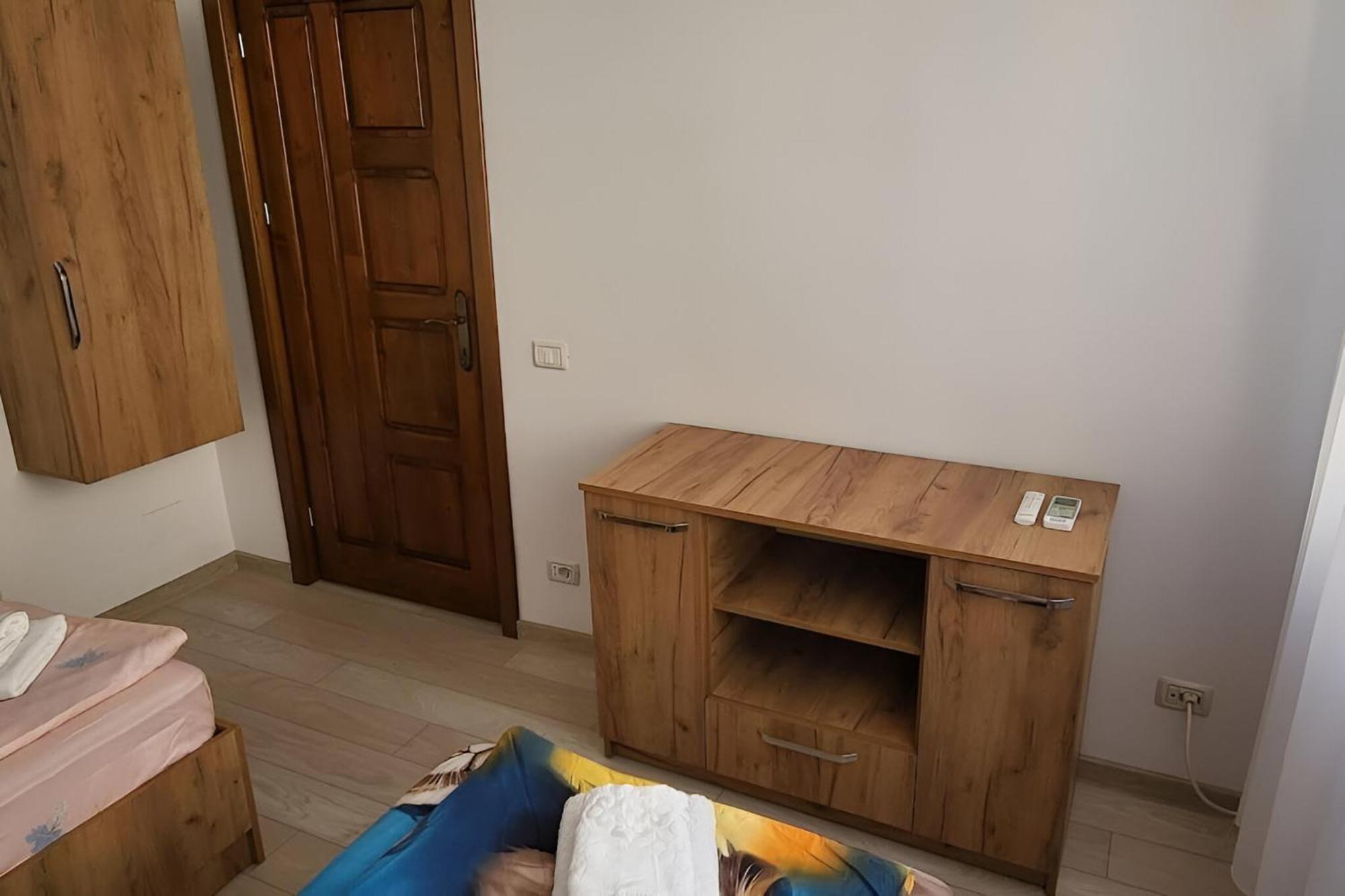 Apartament 2 Camere Piatra Neamţ Exteriör bild